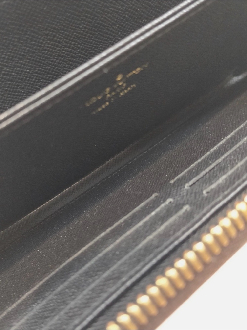 Louis Vuitton Reverse Monogram Giant Zippy Wallet 🌟 - Picture 11 of 11